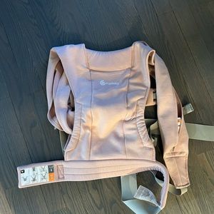 Ergobaby Embrace